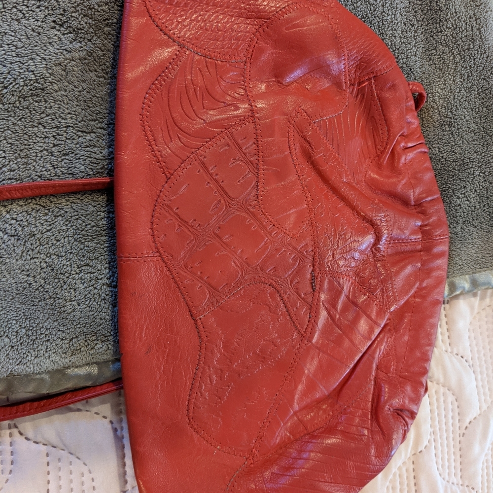 Lyrella vintage purse